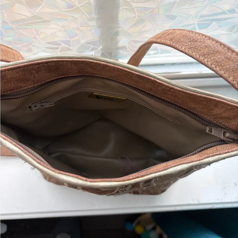 Sharif Brown Leather Crossbody Bag - Picture 3 of 10